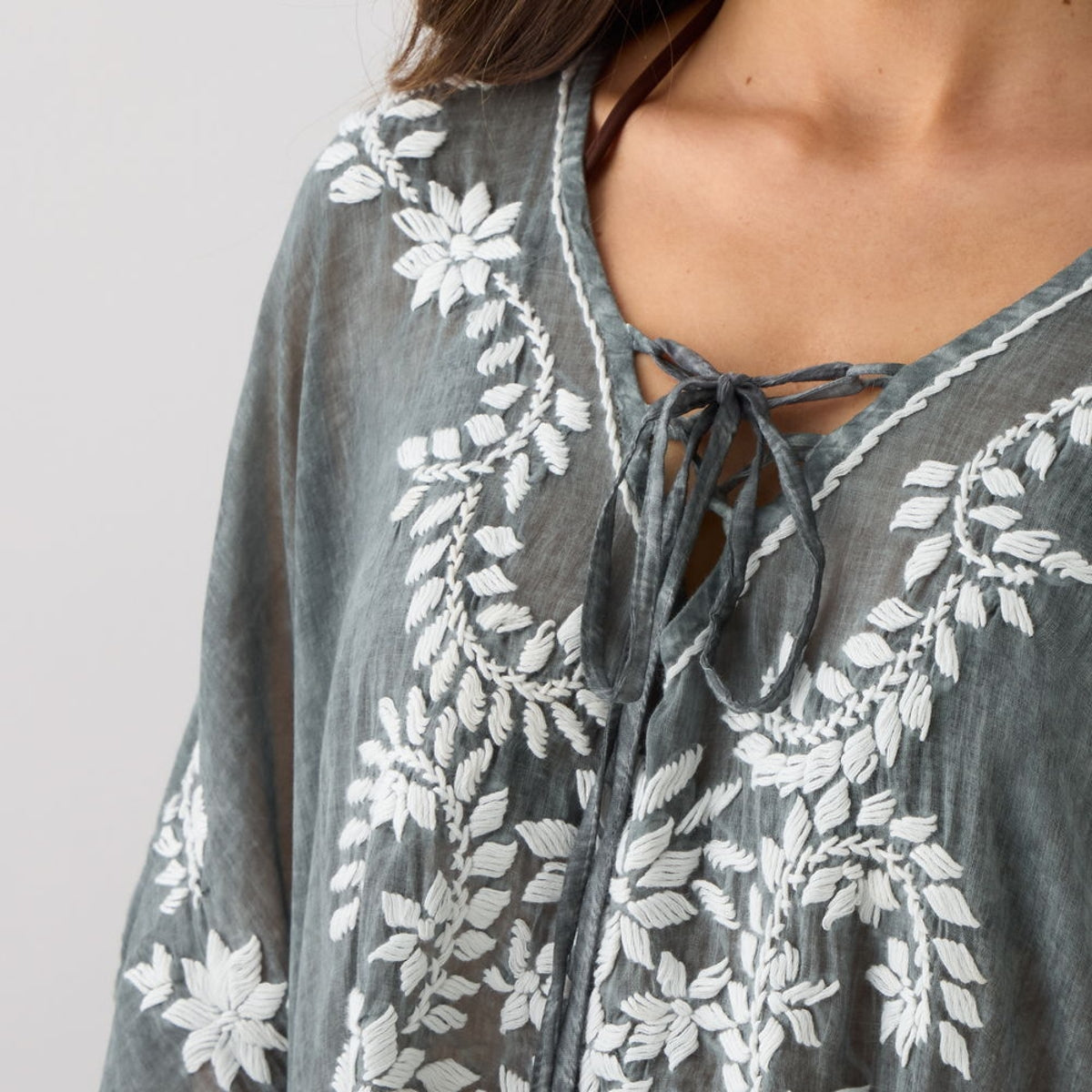 BETH-TUNIC-A GRIS-2