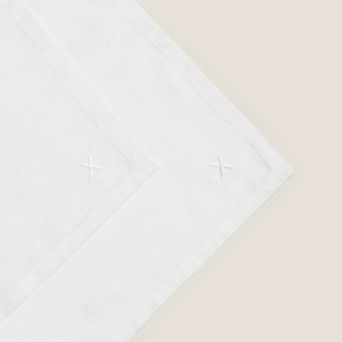 MOMABAM-SERVI-A BLANCO-8