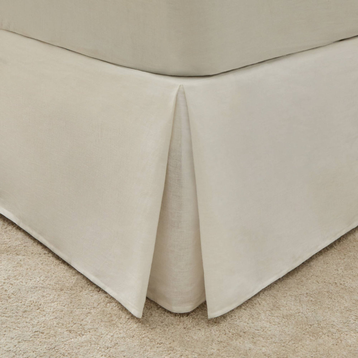 Linlovfa white linen and cotton bed skirt – Textura Interiors