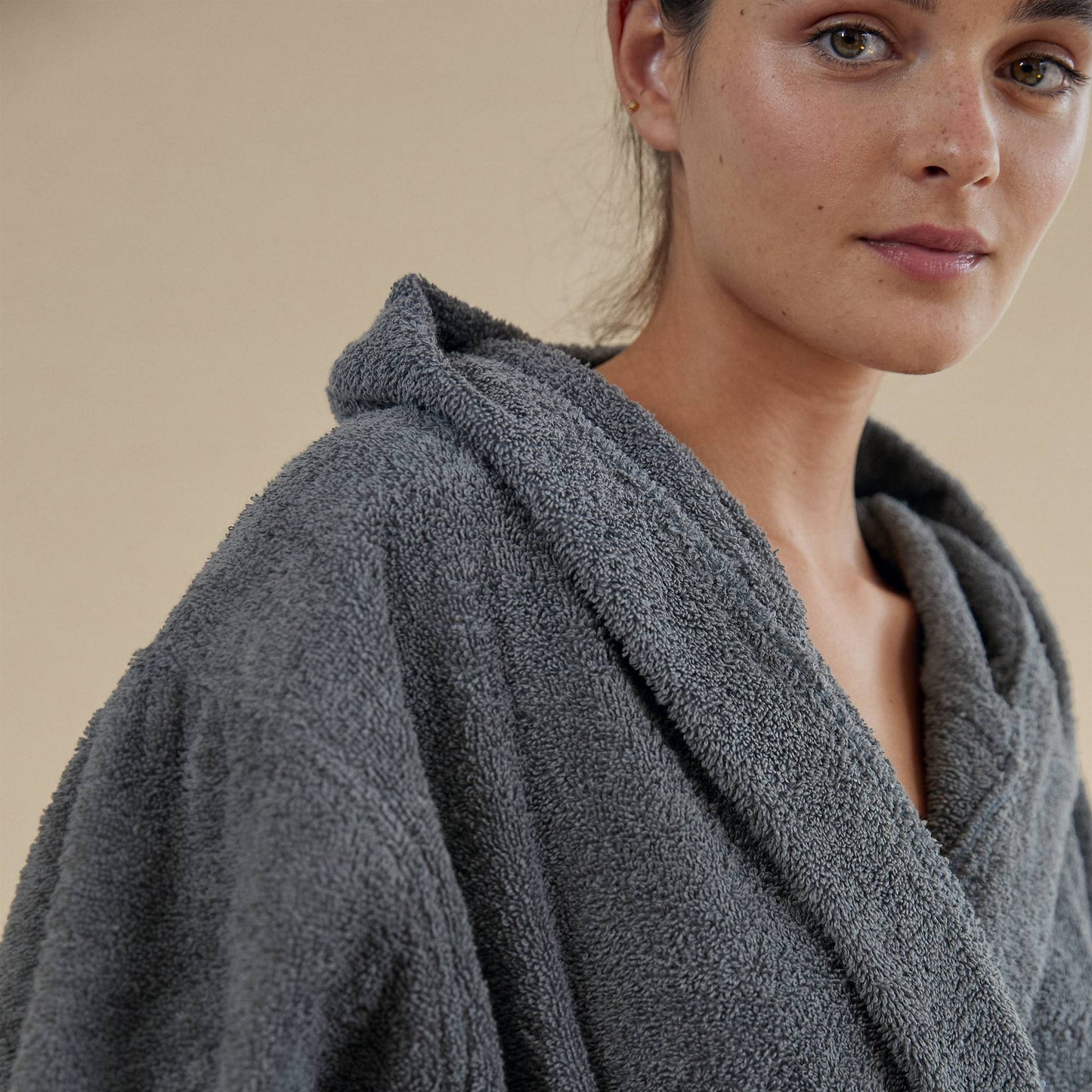 Albornoz algodón con capucha Zeus