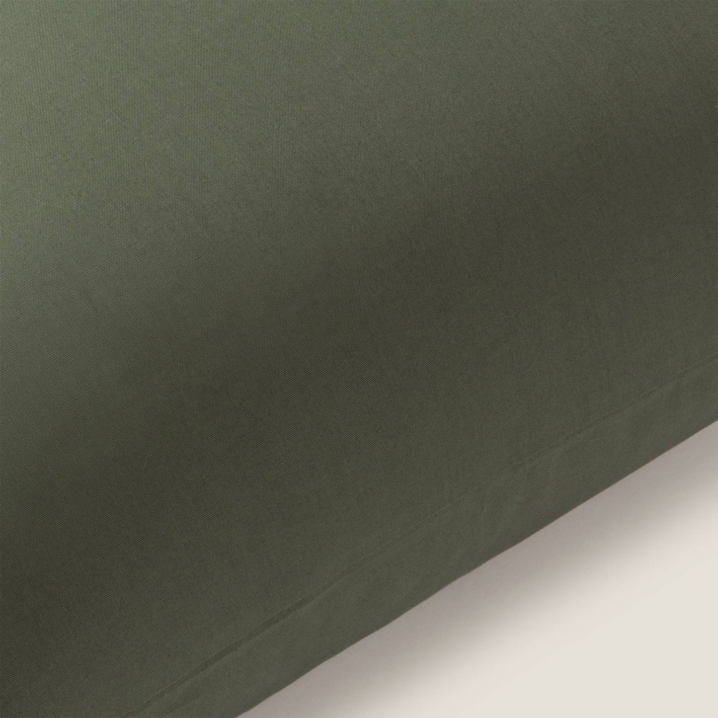 Square cushion cover organic cotton 180 thread count Besto