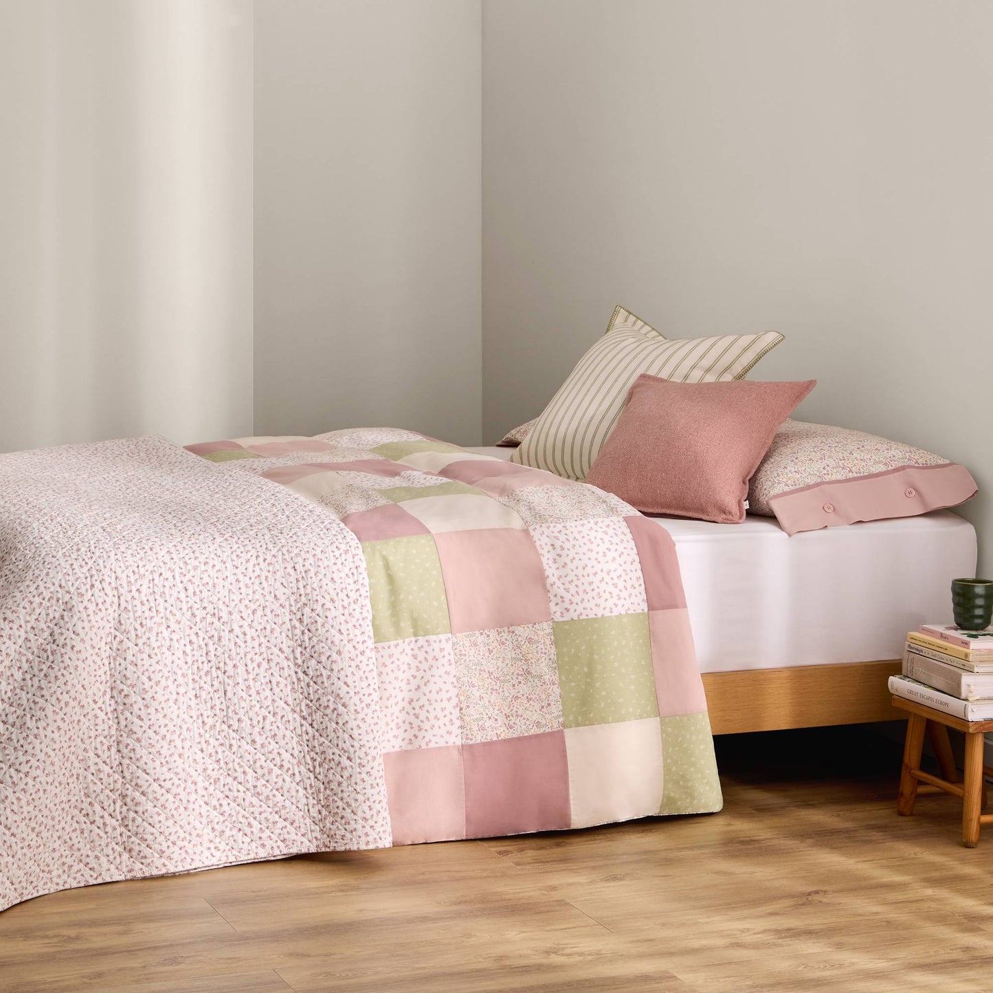 Cotton 180-thread floral patchwork duvet cover Lalapat