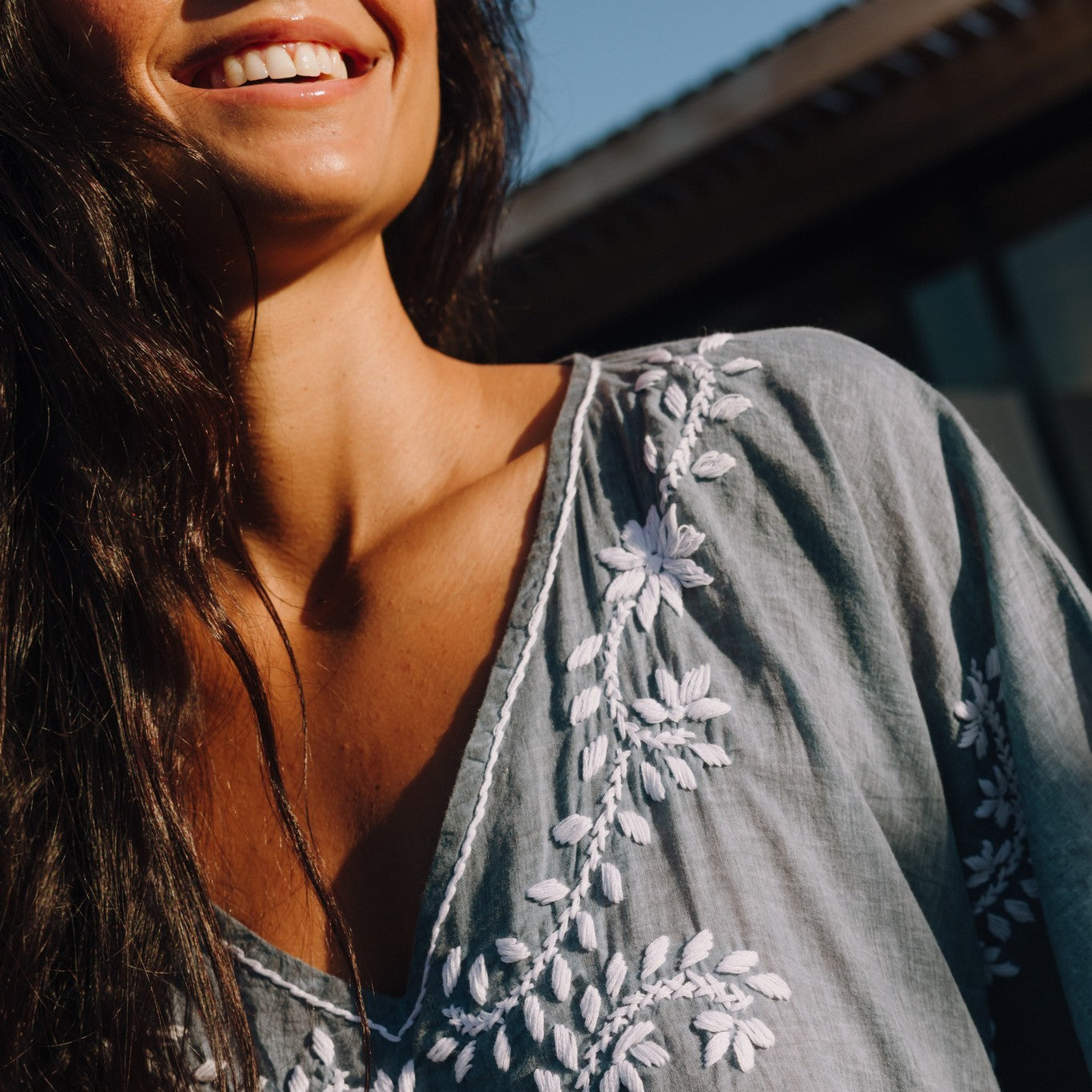 Washed cotton caftan with floral embroidery Sonis