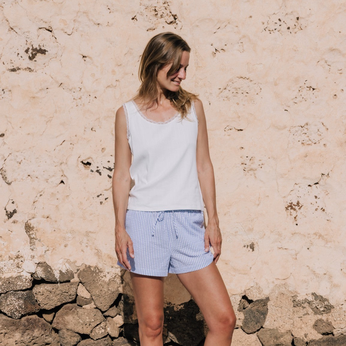Short de algodón seersucker mil rayas Lilia
