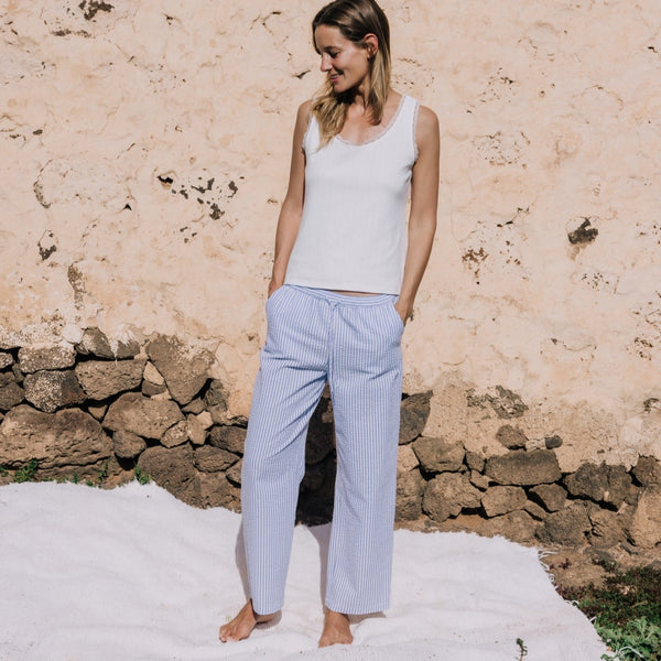 Pantalon en coton seersucker à fines rayures Lilia