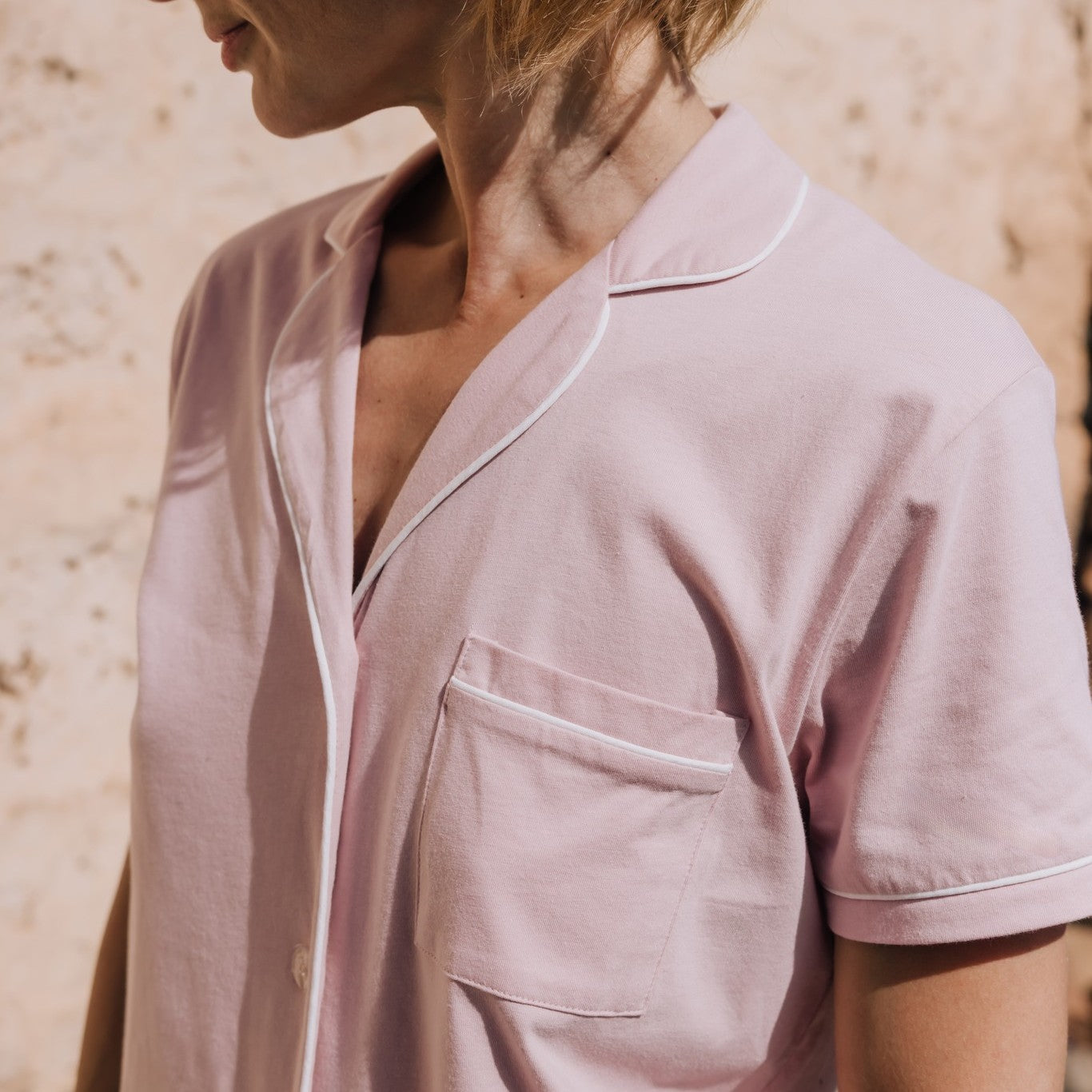 Camiseta de punto de algodón con botones Vega
