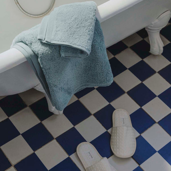 Pacchetto bagno blu