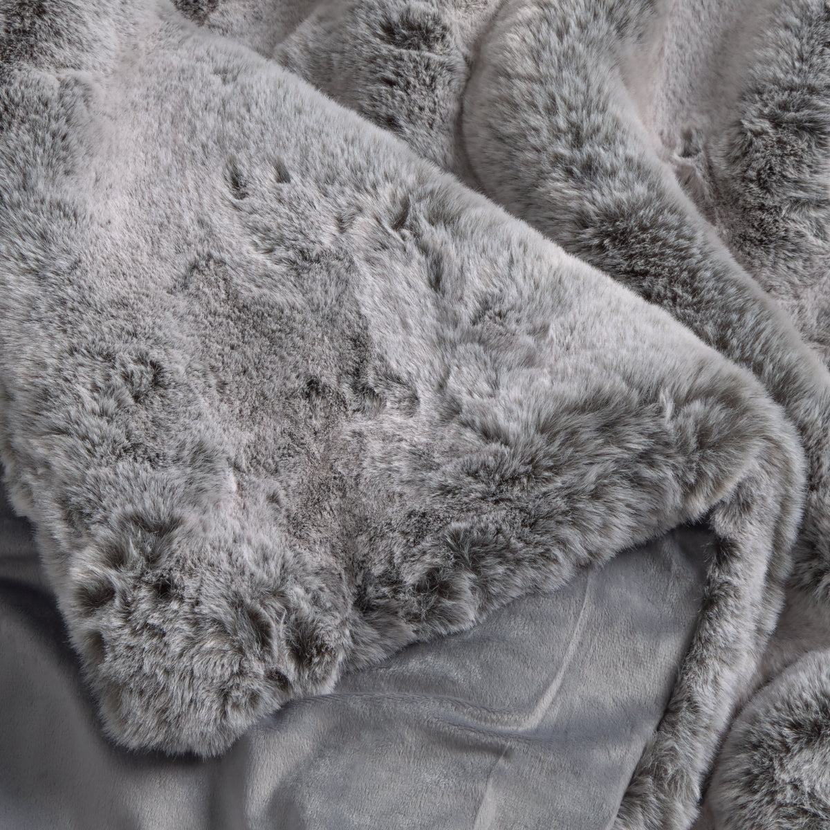 REFU-PLAID-A GRIS-1