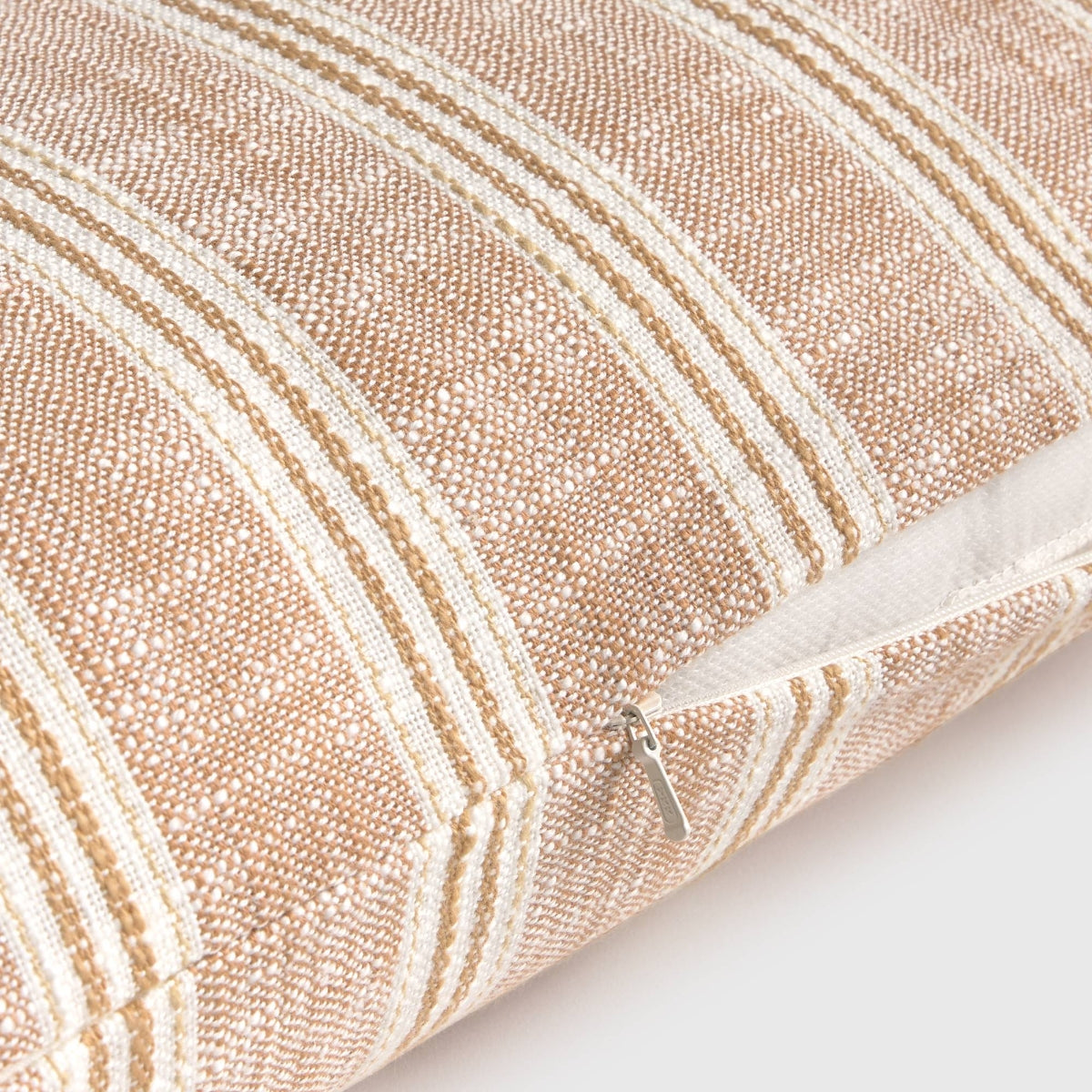 COLICU-COJIN-A AMARILLO-2