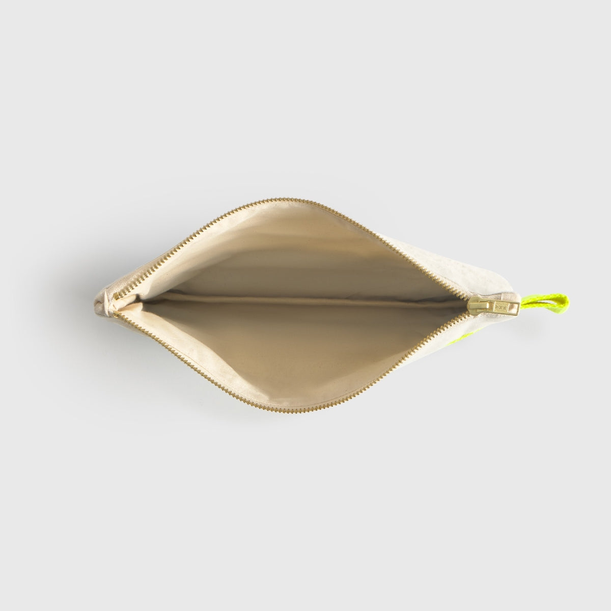 GEM-NECES-A AMARILLO LIMA-1