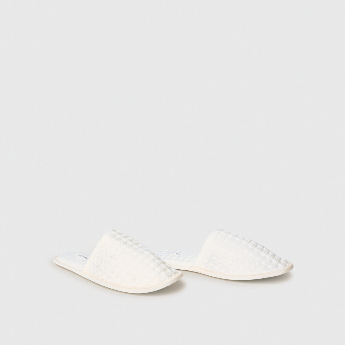 MIMOSPA-ZAPAT-A BLANCO-1