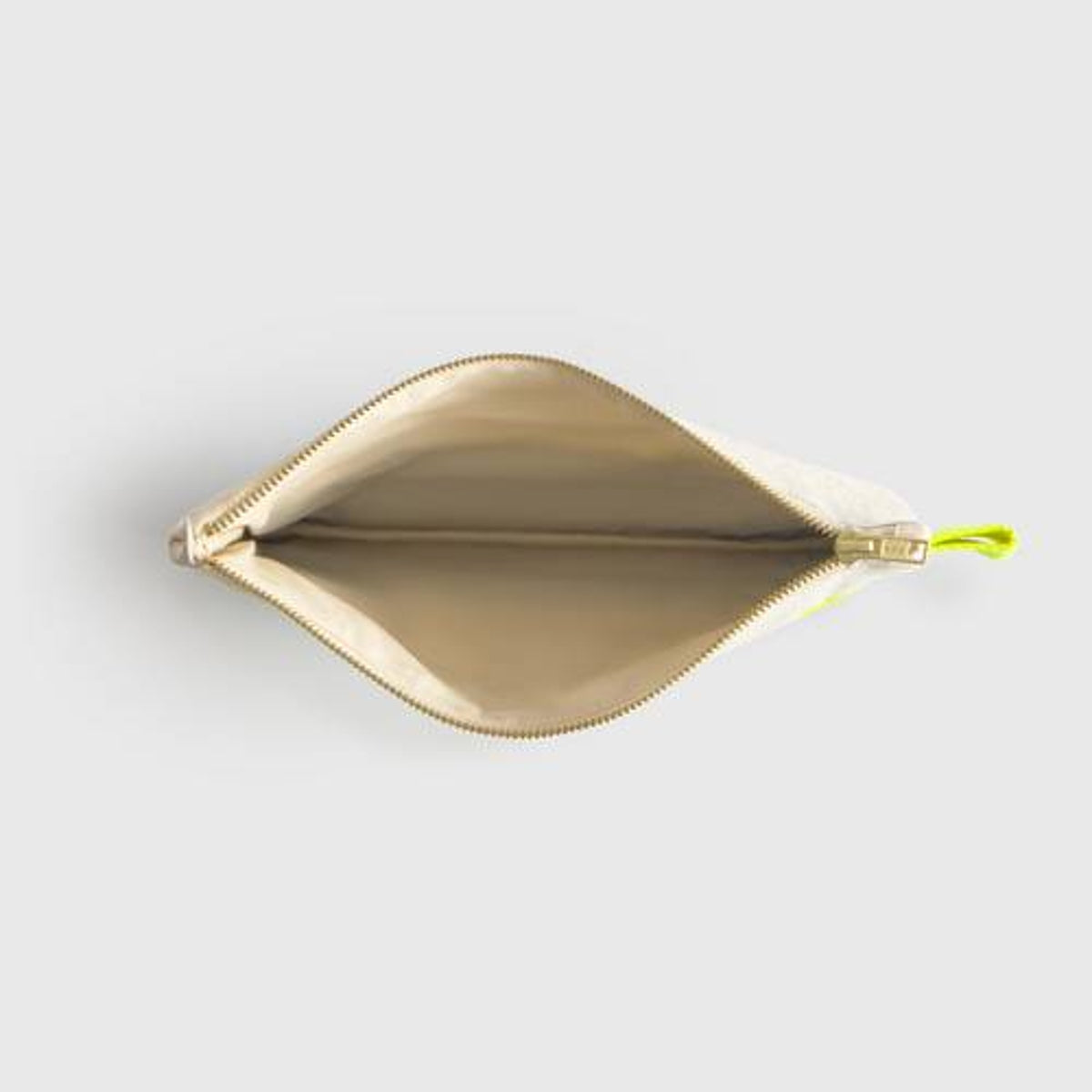 GEM-NECES-A AMARILLO LIMA-1