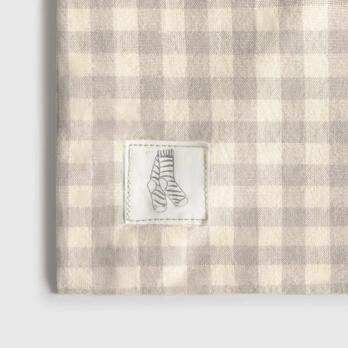 INTERIOR-NECES-A GRIS-1