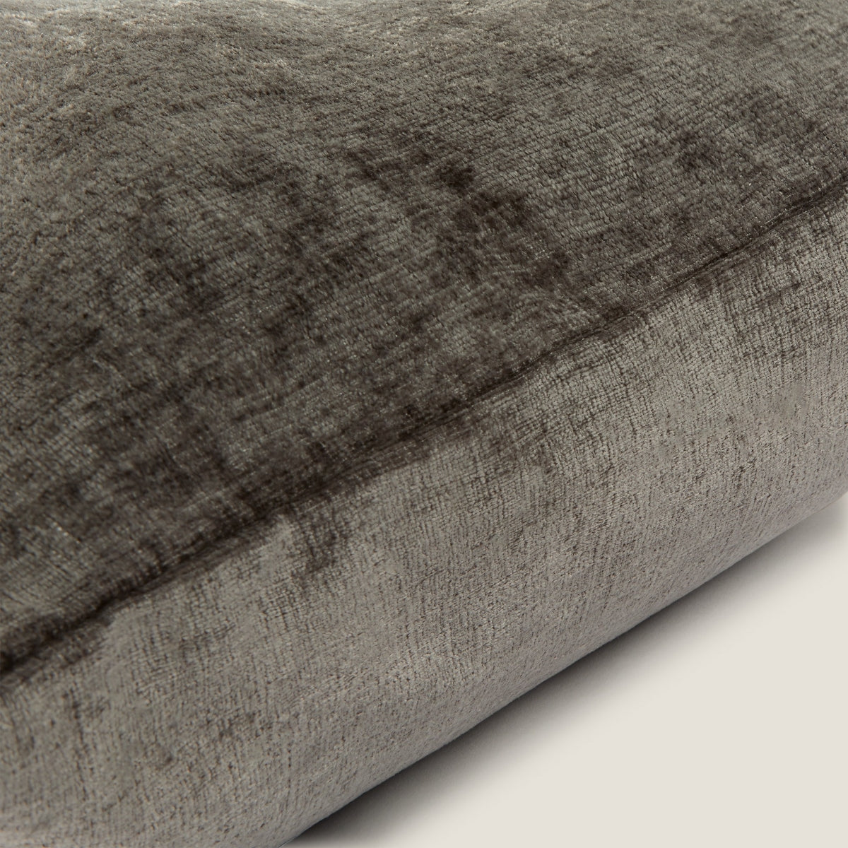 ZINOT-COJIN-A GRIS OSCURO-1
