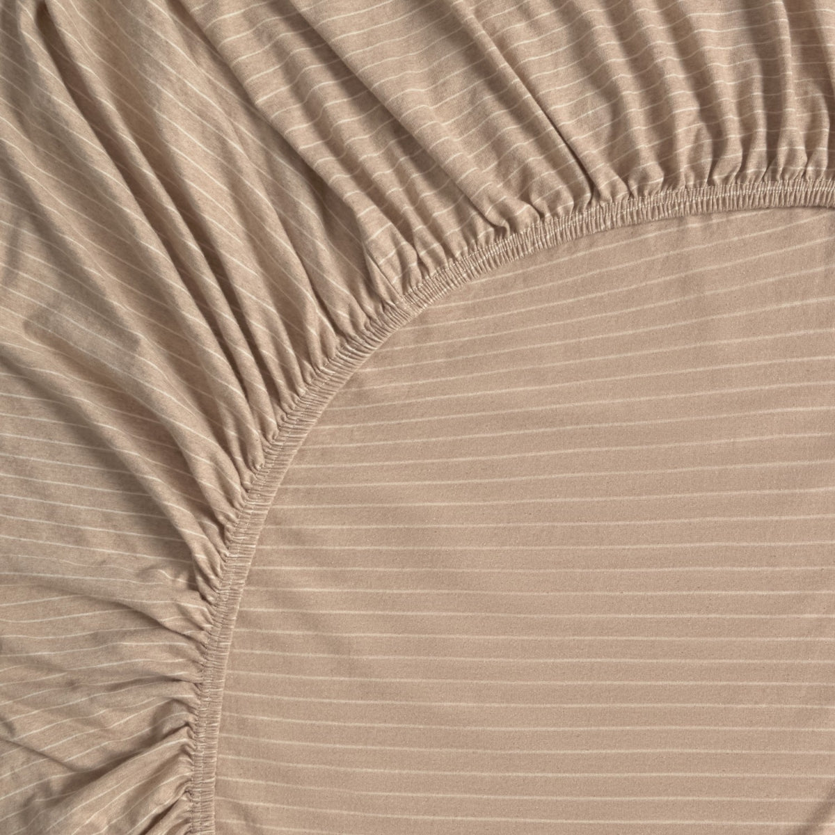 HOMPUNTO-BAJER-A MARRON BEIGE-2