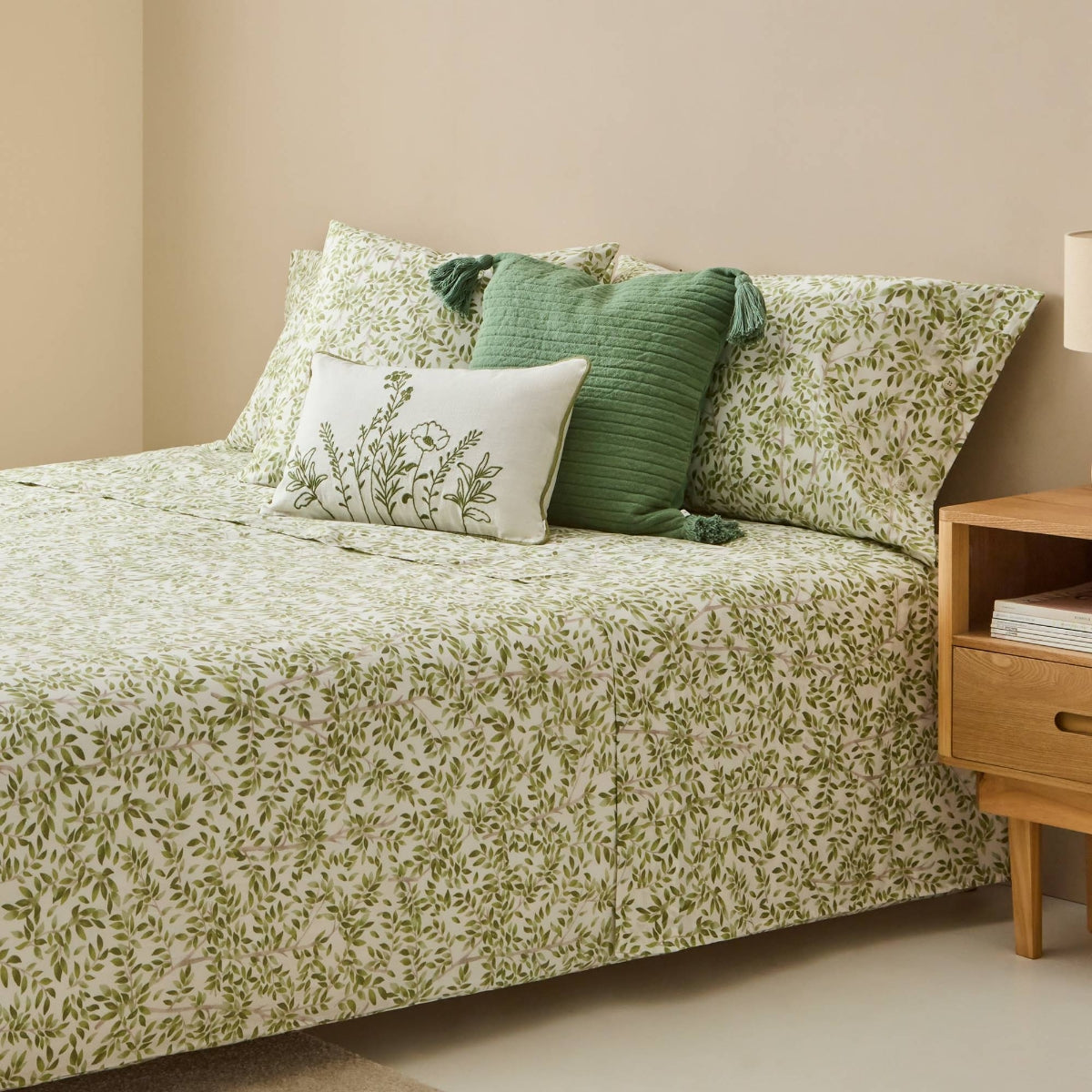 GRAMA-SABAN-A VERDE-0