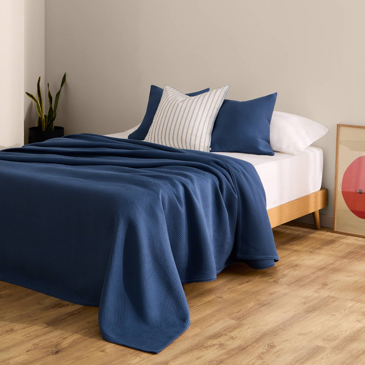 Colcha Azul Colcha algodón Jacquard Tiago color azul – Textura Interiors