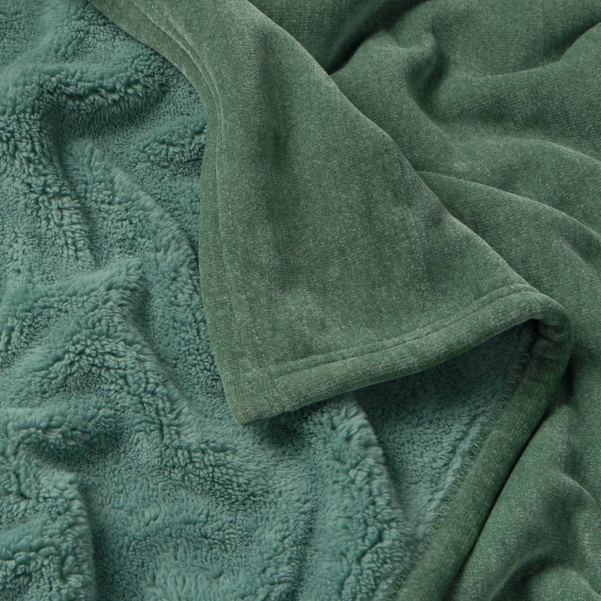 VELPLA-MANTA-A VERDE-2