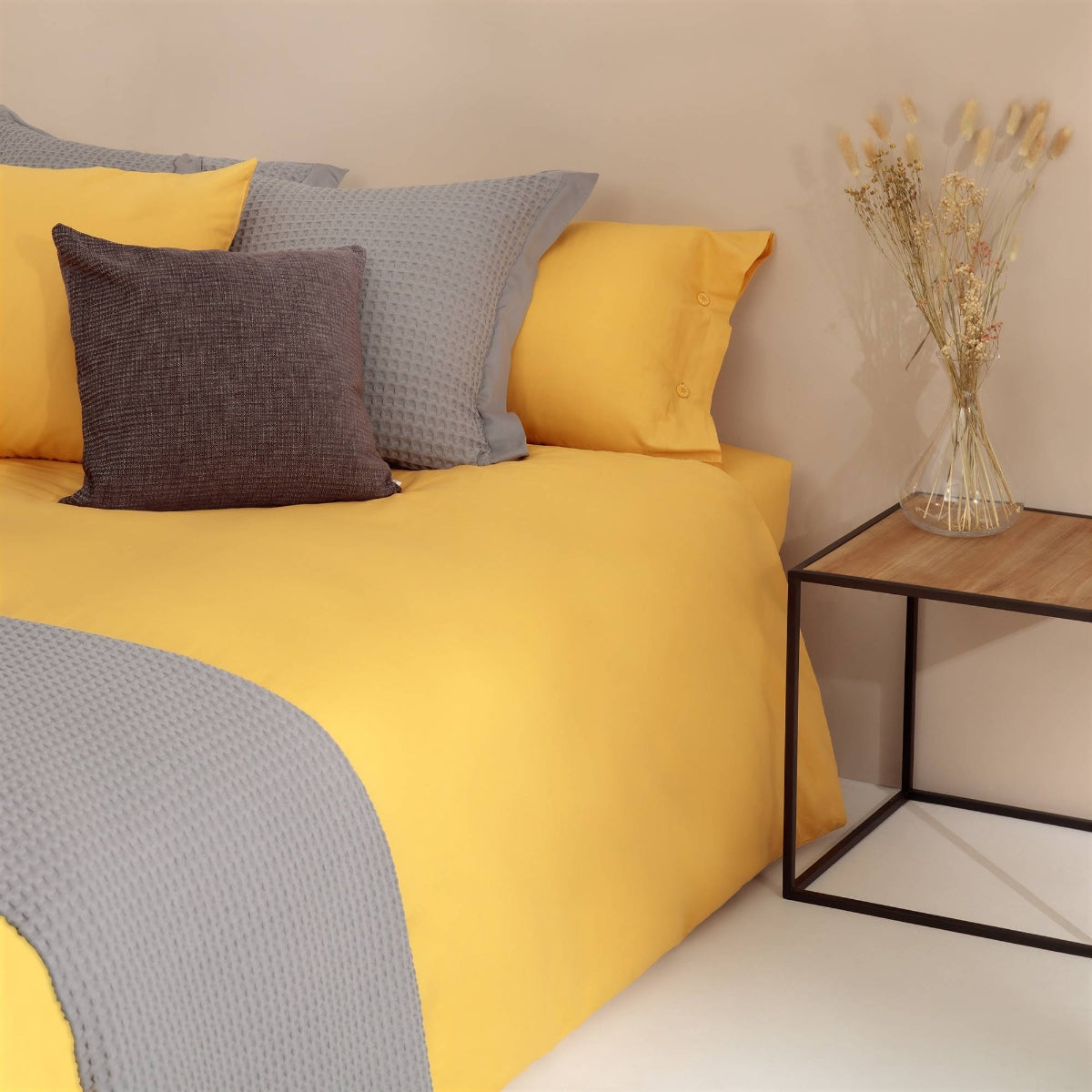 BESTO-FNORD-A AMARILLO-2