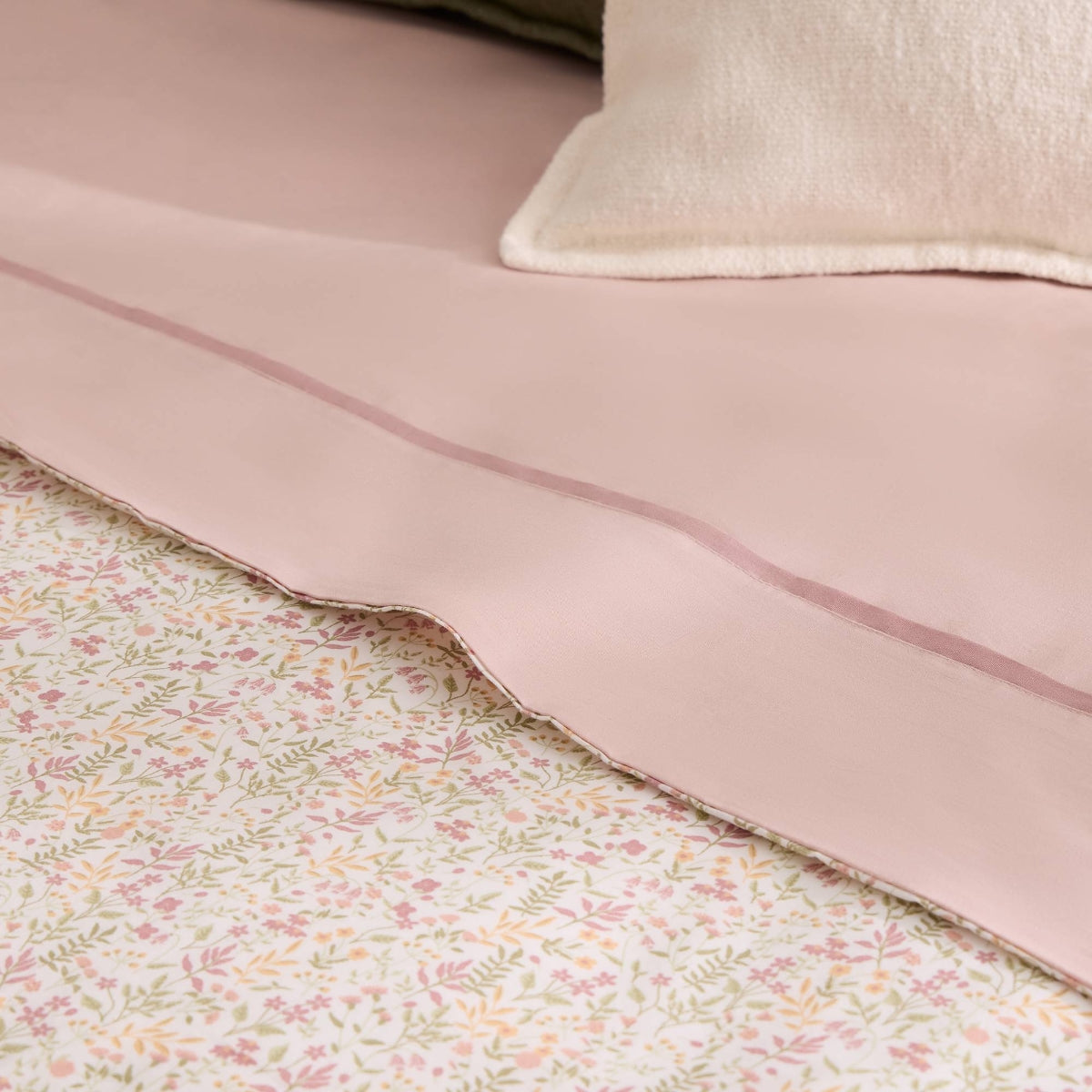 LALAPAT-SABAN-A ROSA-3